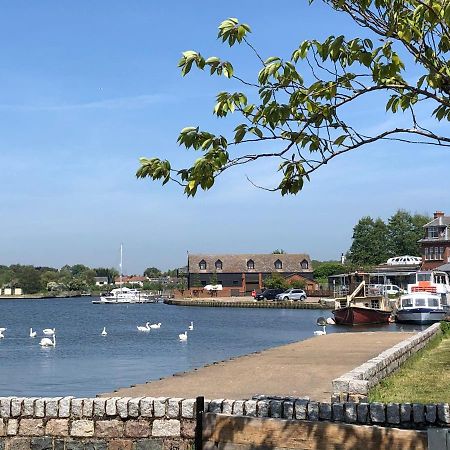 로웨스터프 Swan View, Oulton Broad 아파트 외부 사진