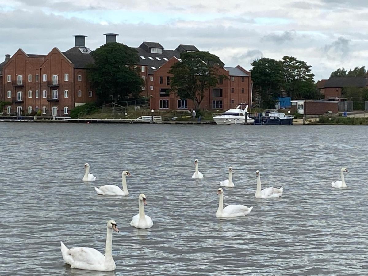 로웨스터프 Swan View, Oulton Broad 아파트 외부 사진